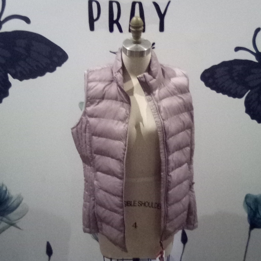 Ladies' Vest   GRAY  NWT  32 Degrees